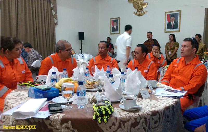 Menteri ESDM Tinjau Kapal FSO Produksi Blok Cepu